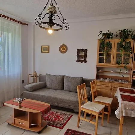 Napfenyes Apartment Balatonfured